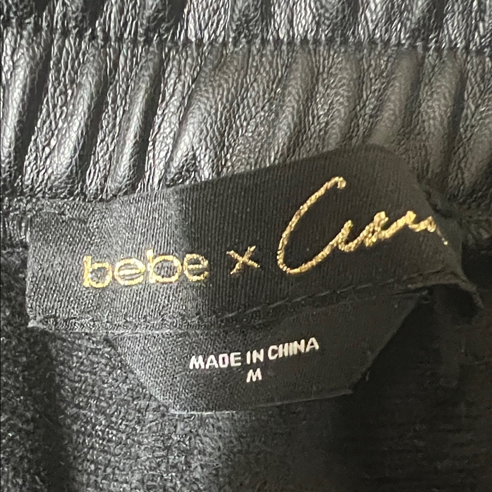 bebe Black Ankle Cropped Pants - Picture 7 of 12